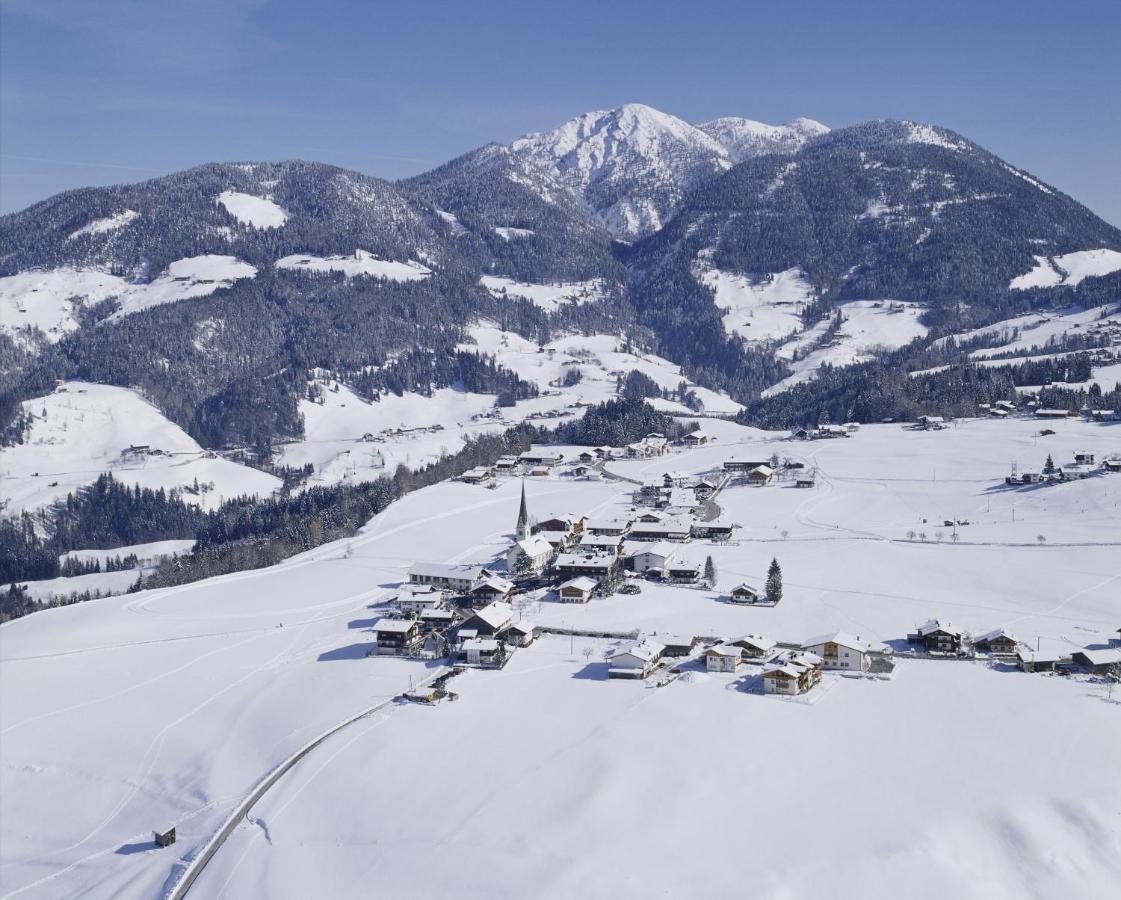 Hotel Neuwirt Brandenberg Bagian luar foto