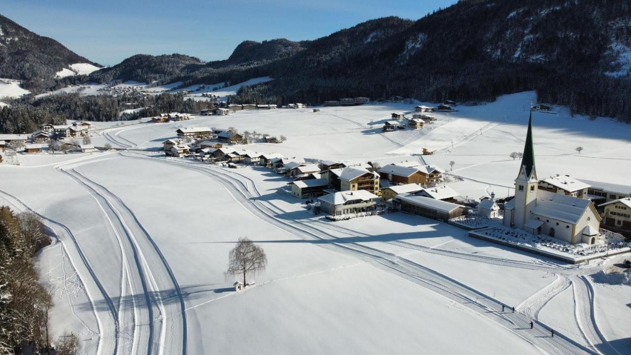Hotel Neuwirt Brandenberg Bagian luar foto